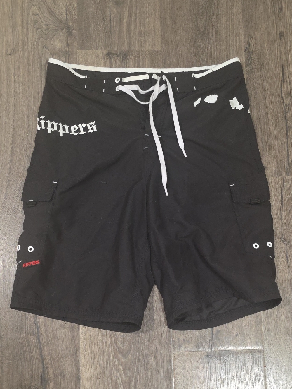 Maui Rippers Men’s Black Cargo Swim - Size 32 - Hawaii